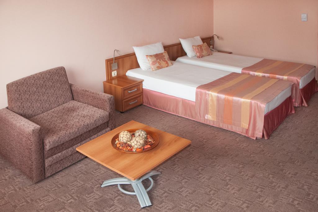 Hotel Real Plovdiv Ruang foto