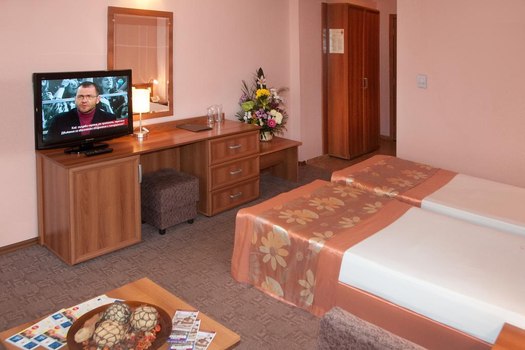 Hotel Real Plovdiv Ruang foto